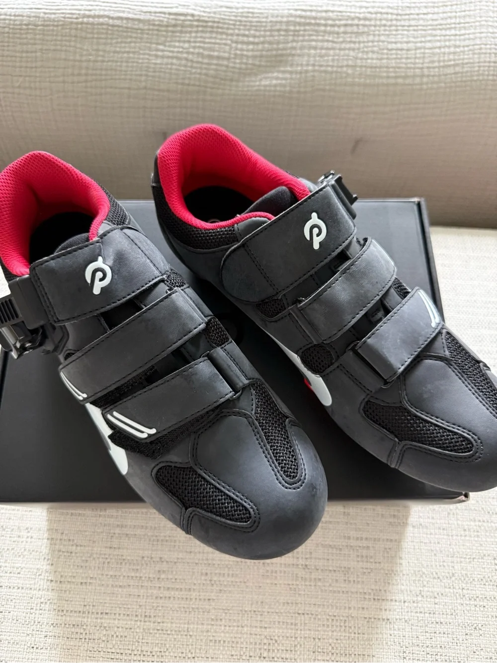 Peloton OriginalCycling Shoes - Black with White and Red Accents NWT